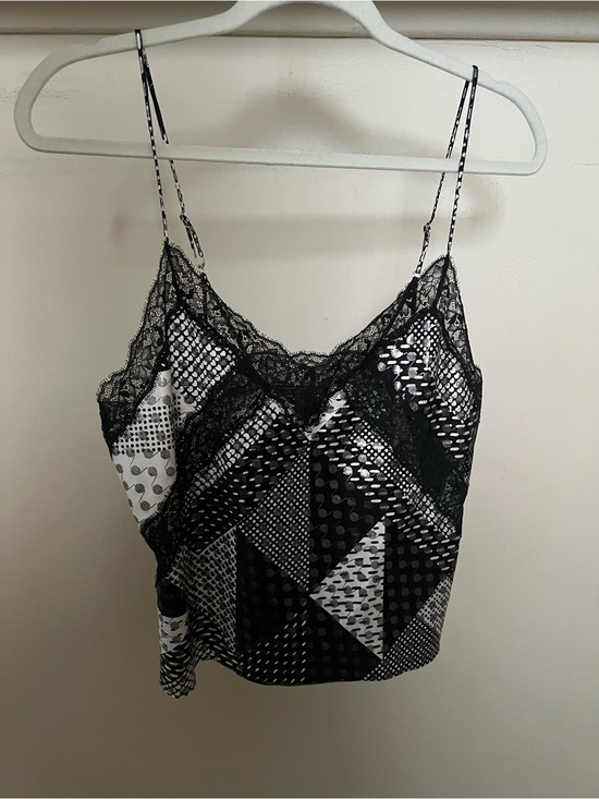 Victoria's Secret Tops - Victorias Secret Black & White Lace Trim Satin Cami Top